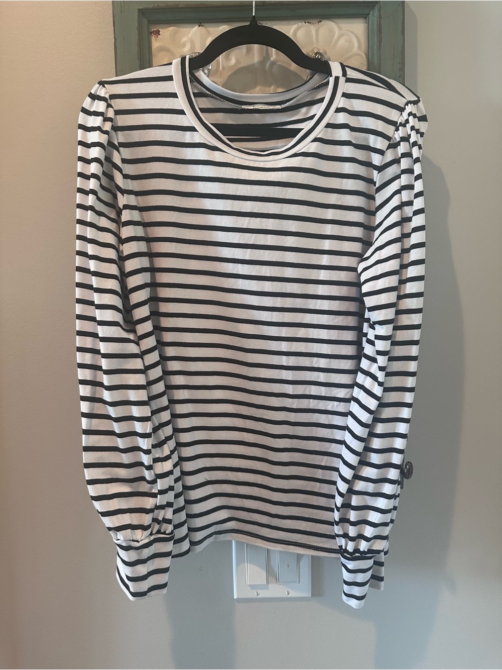 NWOT Striped Long Sleeve Crewneck Top - Black & White